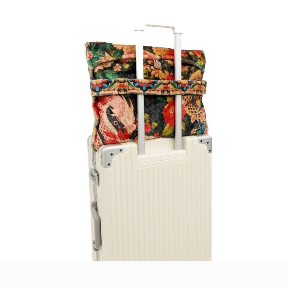 JOHNNY WAS Beckett Blooms Reversible Travel Blanket Throw & Bag Set NEW - Picture 6 of 6